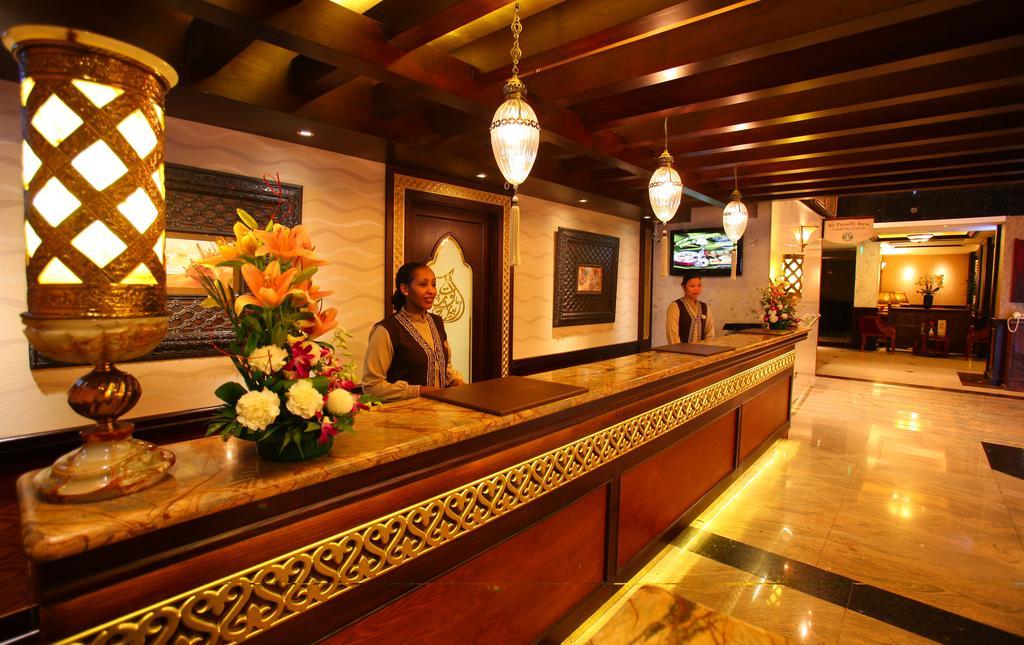 Arabian Courtyard Hotel & Spa Dubai Esterno foto